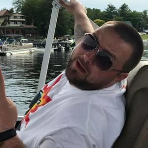 Meet your Posher, Aaron